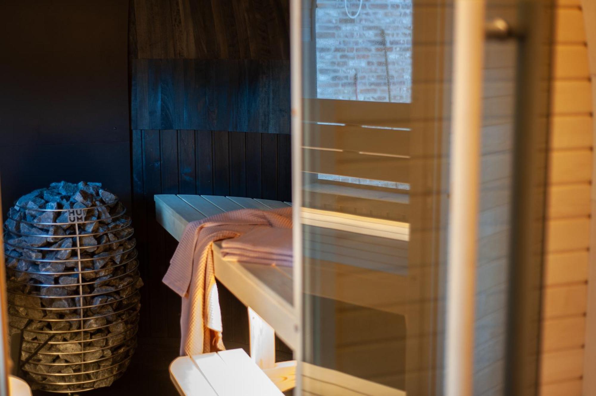 B'Guest Sleep & Retreat Bed & Breakfast Bruges Exterior photo