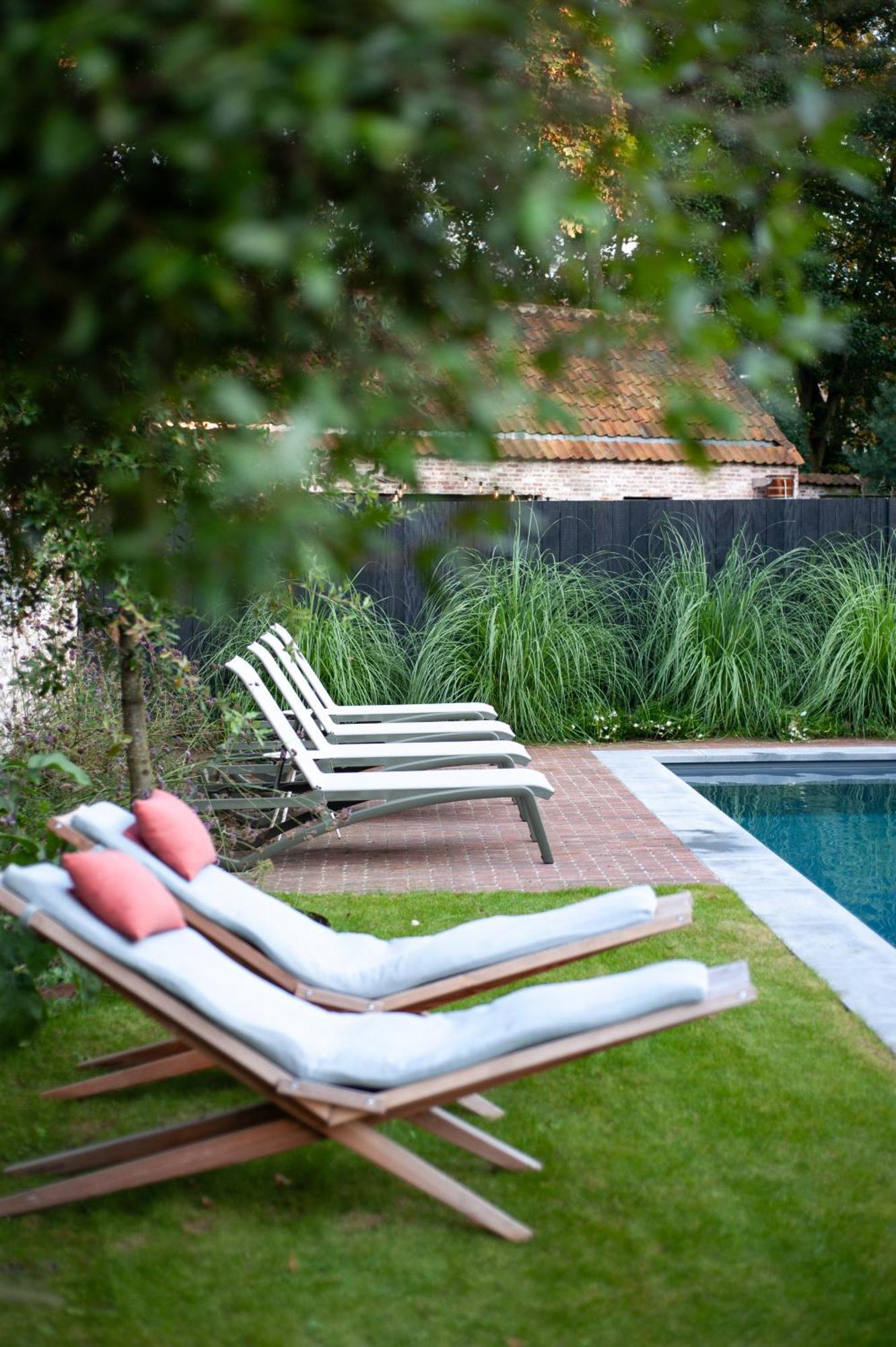 B'Guest Sleep & Retreat Bed & Breakfast Bruges Exterior photo